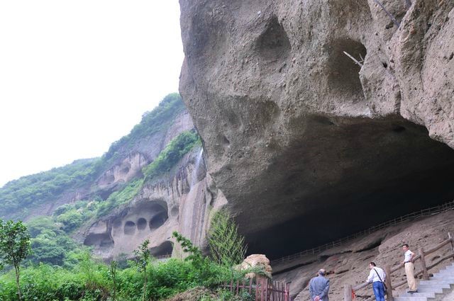 大别山石窟精华一日游