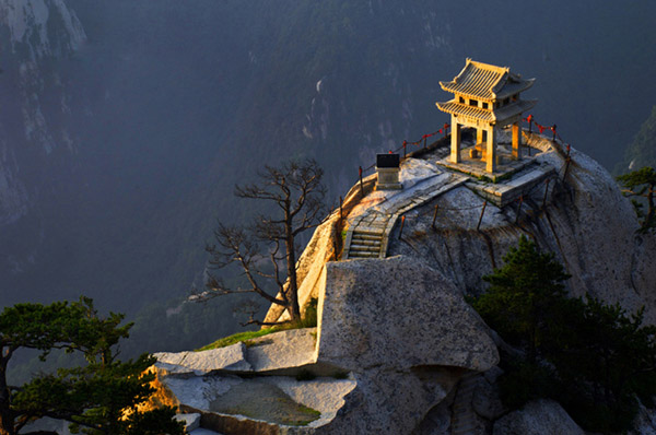 兵马俑-华清池-华山-大明宫-明城墙品质往返六日游