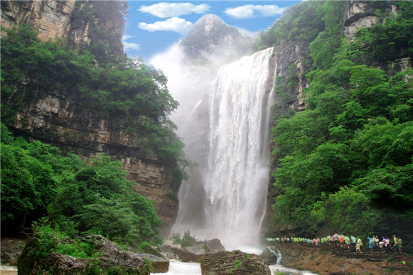 三峡大坝、三峡大瀑布、三游洞、下牢溪、长江6或7号双动休闲三日游