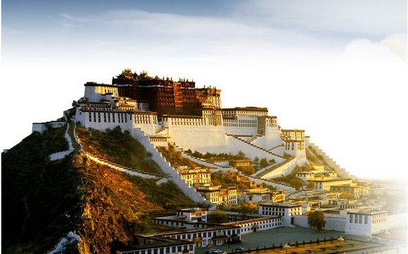 西藏 布达拉宫/大昭寺/羊湖/大峡谷景区/巴松错/民俗村/特色石锅鸡/苯日神山/财神庙/纳木错双卧12日游或卧飞10日