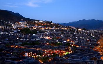 云南昆明大理丽江双飞五星半纯玩6天游