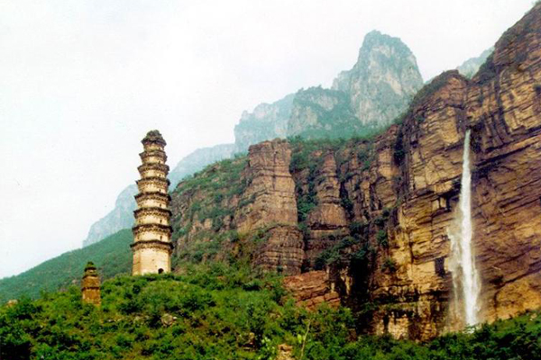 开封清明上河园、云台山、红石峡精品3日游