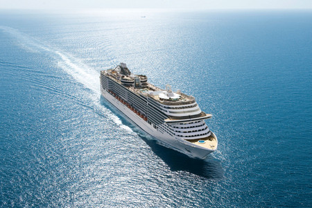 <公主邮轮蓝宝石公主号上海-济州-福冈-上海4晚5天>03月02日 上海登船 公主待