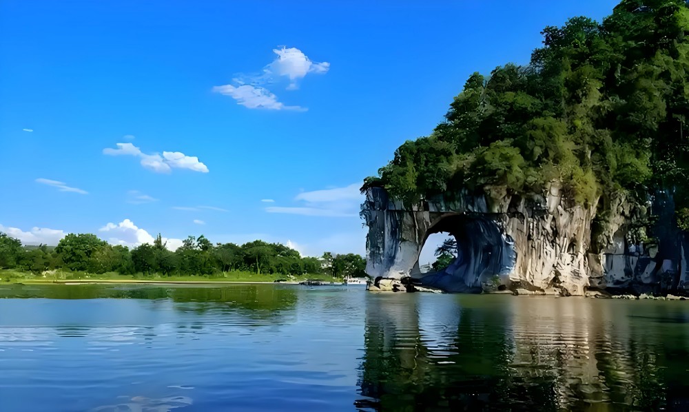 桂林+龙脊梯田+漓江+阳朔5日4晚跟团游