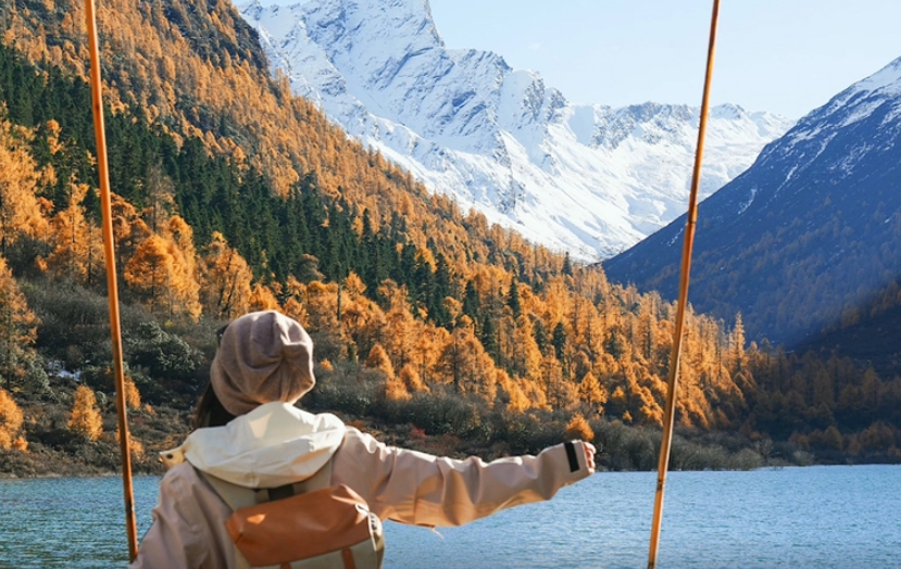 成都 + 九寨沟 + 黄龙风景名胜区 5 日 4 晚跟团游